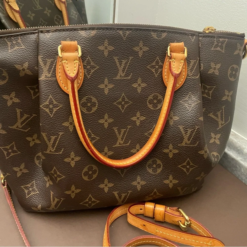 Louis Vuitton Turenne pm - Picture 3 of 16